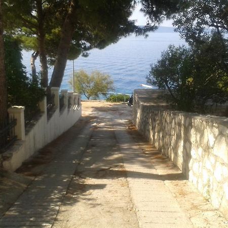 Apartmani Svalina - Seaview And 130M From Beach Traù Esterno foto
