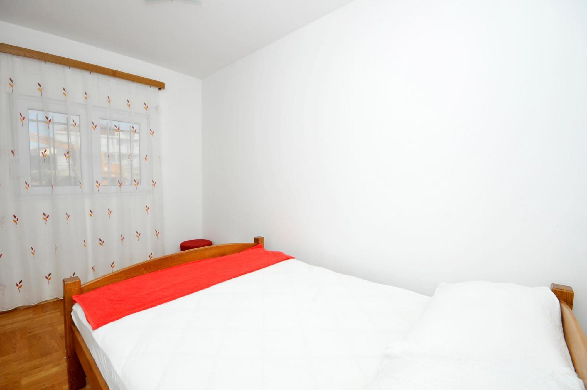 Apartmani Svalina - Seaview And 130M From Beach Traù Esterno foto