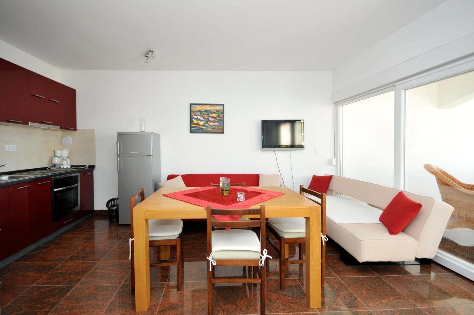 Apartmani Svalina - Seaview And 130M From Beach Traù Esterno foto