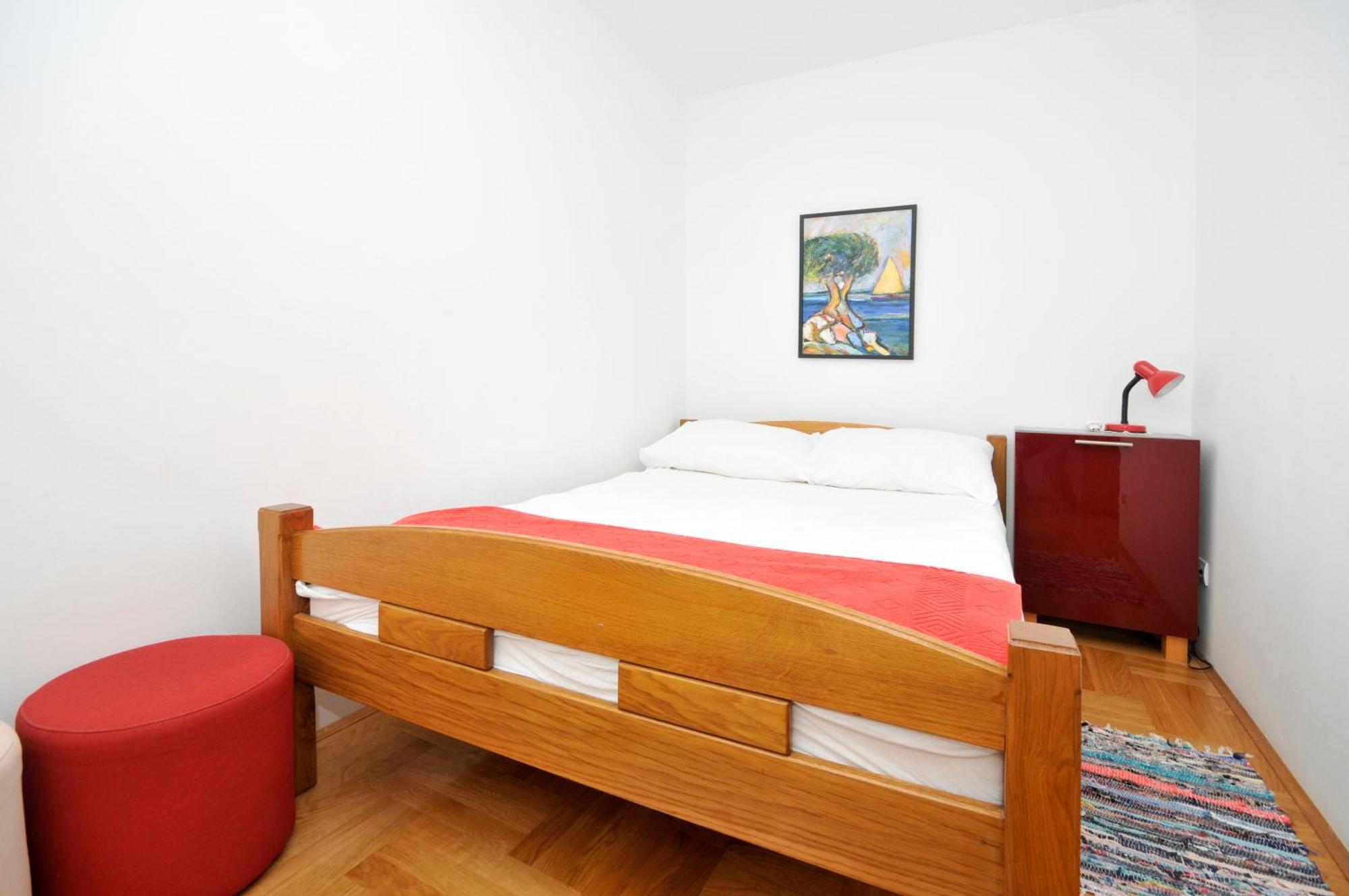 Apartmani Svalina - Seaview And 130M From Beach Traù Esterno foto