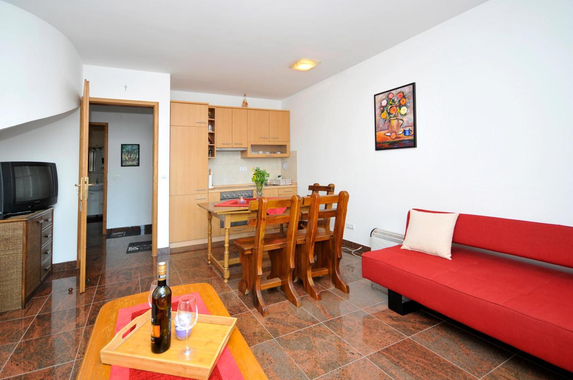 Apartmani Svalina - Seaview And 130M From Beach Traù Esterno foto