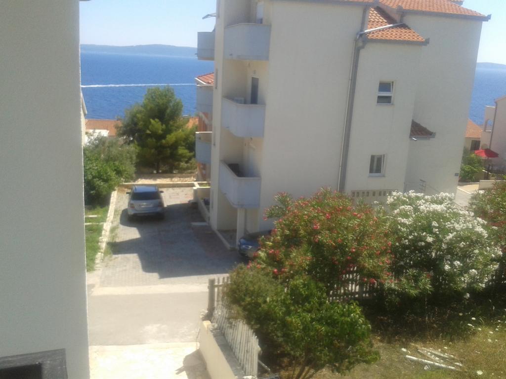 Apartmani Svalina - Seaview And 130M From Beach Traù Esterno foto